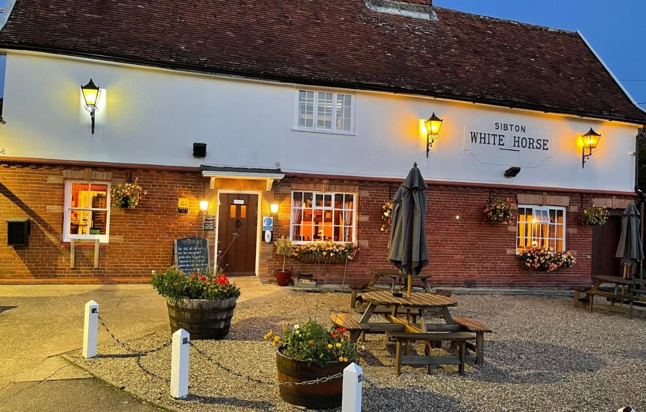 Sibton White Horse Inn Saxmundham Buitenkant foto